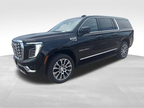 New 2026 GMC Yukon XL Denali w/ Advanced Technology Package AWD/4WD image 16