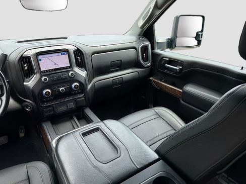 Used 2020 GMC Sierra 2500 Denali w/ Denali Ultimate Package AWD/4WD image 28