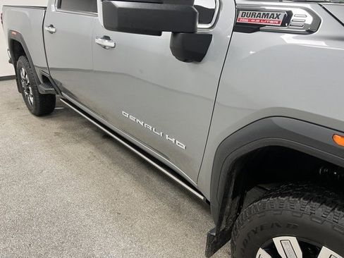 Used 2025 GMC Sierra 3500 Denali w/ Denali Reserve Package image 13
