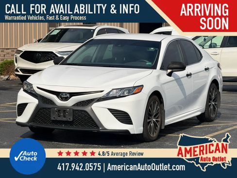 Used 2020 Toyota Camry SE FWD image 5