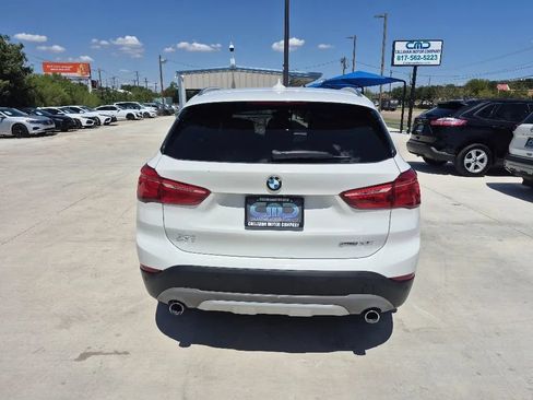 Used 2019 BMW X1 sDrive28i w/ Convenience Package FWD image 7