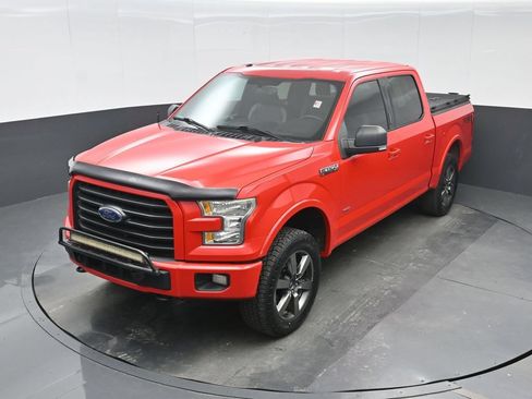 Used 2016 Ford F150 XLT w/ Equipment Group 302A Luxury AWD/4WD image 16