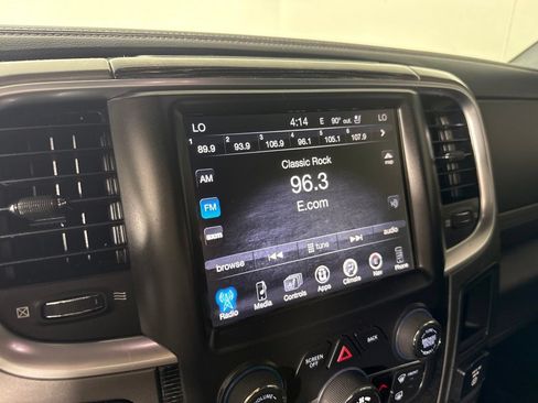 Used 2017 RAM 1500 Limited AWD/4WD image 18