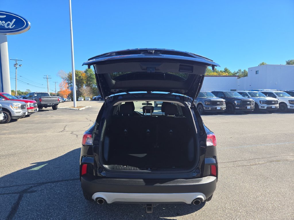 Certified 2020 Ford Escape SE AWD/4WD image 3