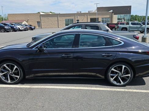 Certified 2023 Hyundai Sonata SEL Plus w/ Cargo Package FWD image 4