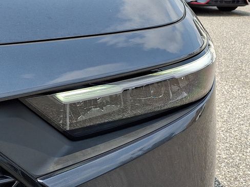 Used 2023 Honda Accord EX image 7