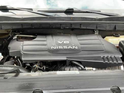 Used 2017 Nissan Titan PRO-4X AWD/4WD image 23