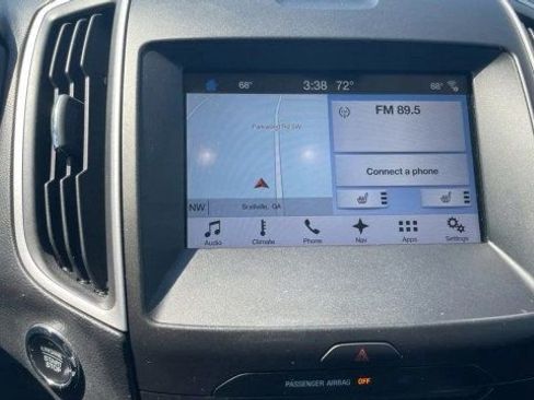 Used 2018 Ford Edge SEL w/ Equipment Group 201A FWD image 21