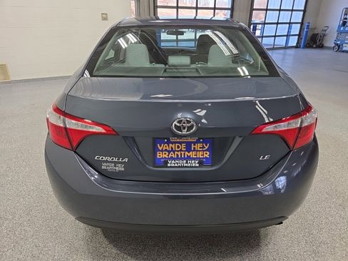 Used 2015 Toyota Corolla LE image 6