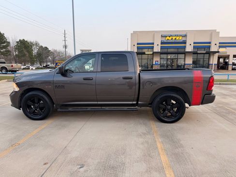 Used 2016 RAM 1500 Express image 5