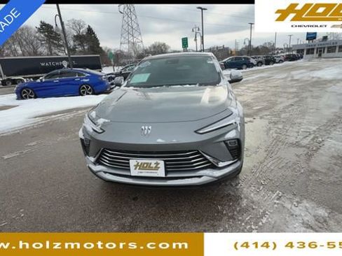 Certified 2024 Buick Envista Preferred w/ Convenience II Package image 3