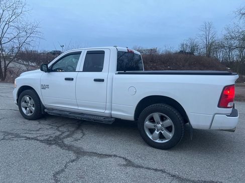 Used 2019 RAM 1500 Express w/ Express Value Package image 3