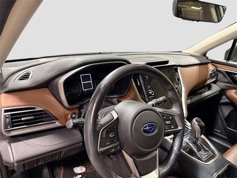 Used 2021 Subaru Outback Touring XT image 5