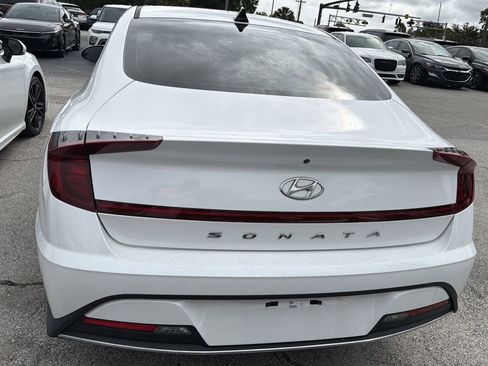 Used 2022 Hyundai Sonata SE w/ Cargo Package FWD image 9
