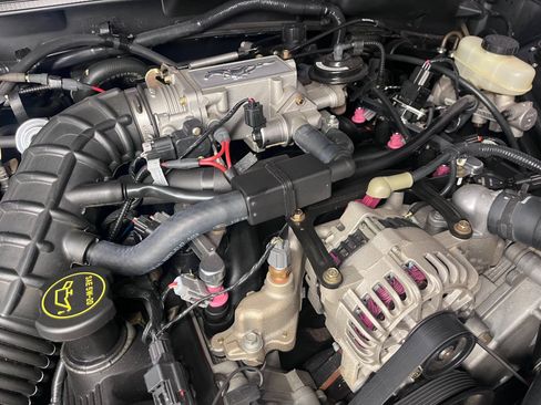 Used 2003 Ford Mustang GT RWD image 99