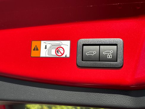 New 2026 Toyota Prius Limited image 10