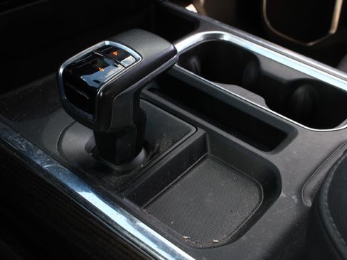 Used 2022 Chevrolet Silverado 1500 RST AWD/4WD image 13