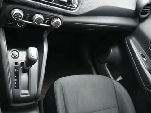 Used 2023 Nissan Kicks S FWD image 15