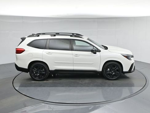 Used 2023 Subaru Ascent Onyx Edition Limited image 50