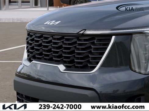 New 2026 Kia Sorento LX FWD image 12