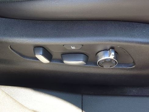 Used 2019 Cadillac XT4 Premium Luxury image 45