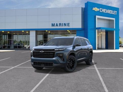 New 2026 Chevrolet Traverse LT image 8