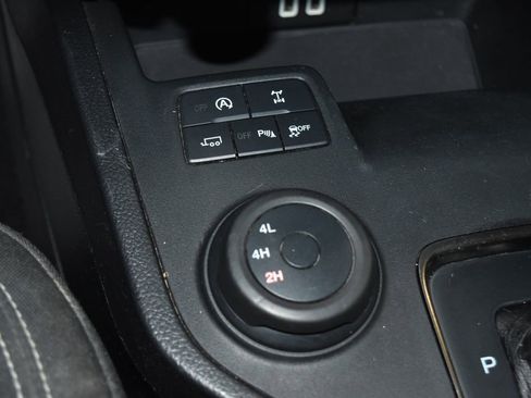 Used 2019 Ford Ranger XLT w/ Equipment Group 301A Mid image 16