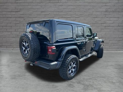 Used 2022 Jeep Wrangler Unlimited Rubicon w/ Cold Weather Group AWD/4WD image 8