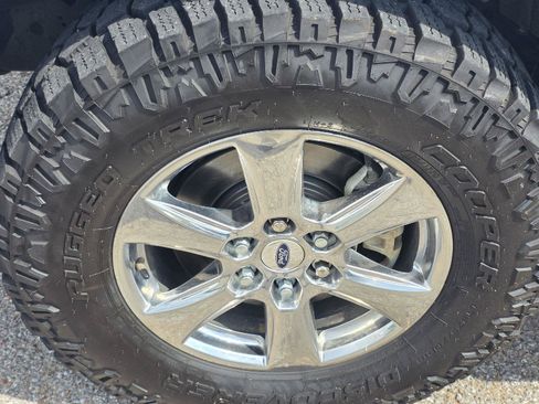 Used 2018 Ford F150 XLT w/ Equipment Group 302A Luxury AWD/4WD image 49
