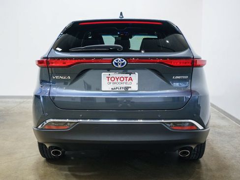 Certified 2023 Toyota Venza Limited AWD/4WD image 8