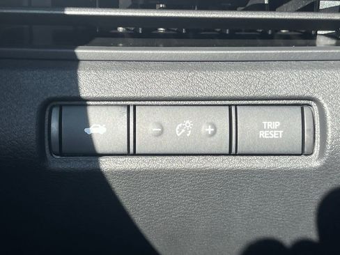 New 2025 Nissan Altima 2.5 SV w/ SV Special Edition Package image 21