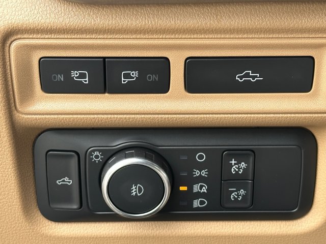Used 2021 Ford F150 Lariat AWD/4WD image 30