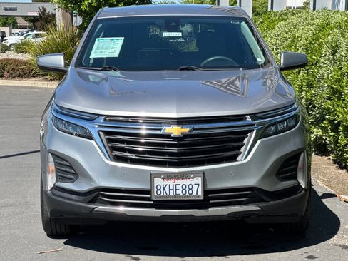 Used 2024 Chevrolet Equinox LT w/ LPO, Floor Liner Package FWD image 9