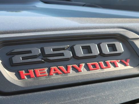 New 2026 RAM 2500 Big Horn AWD/4WD image 24