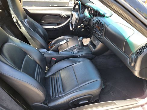 Used 2000 Porsche Boxster RWD image 20
