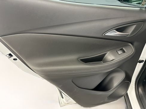 Used 2025 Buick Encore GX Preferred image 26