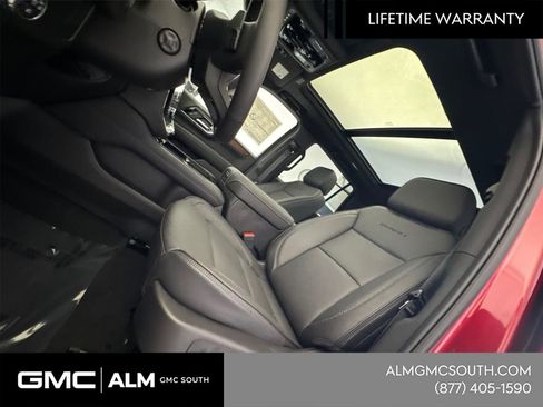 New 2026 GMC Yukon Denali w/ Sun & Power Step Package image 34