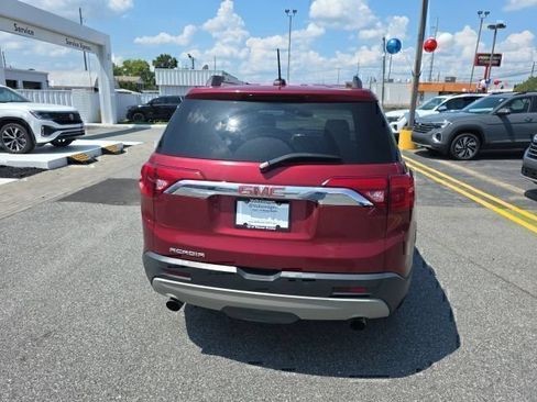 Used 2019 GMC Acadia SLT FWD image 4