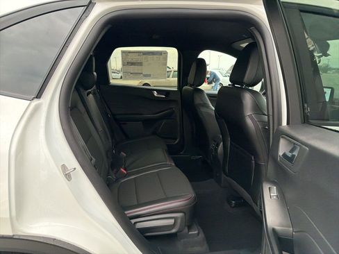 New 2026 Ford Escape ST-Line AWD/4WD image 17