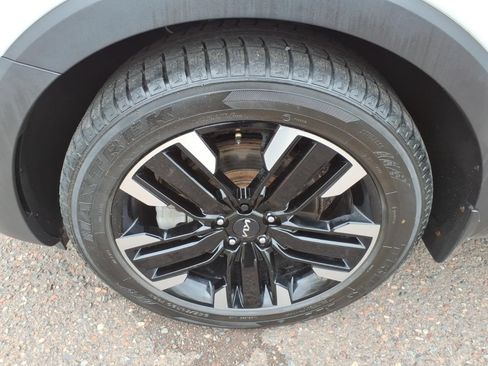 Used 2023 Kia Telluride SX AWD/4WD image 10
