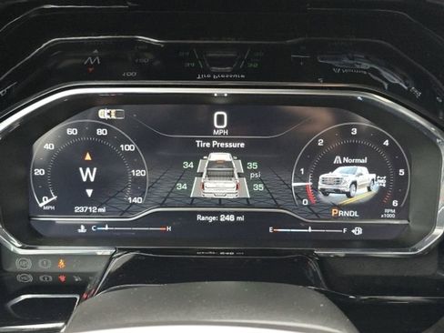 Used 2024 GMC Sierra 1500 SLE image 19