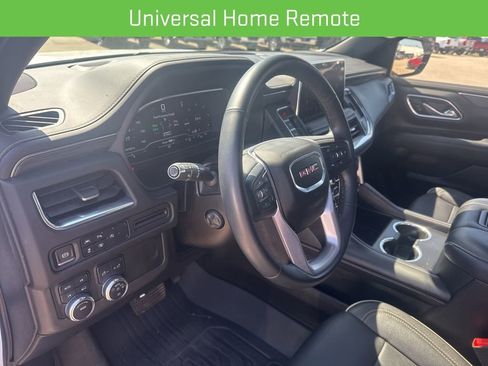 Used 2023 GMC Yukon SLT w/ SLT Premium Package AWD/4WD image 22