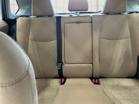 Used 2025 Toyota RAV4 XLE FWD image 14