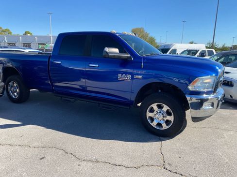 Used 2016 RAM 2500 SLT w/ Protection Group AWD/4WD image 4