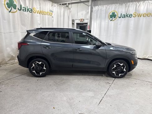 Certified 2024 Kia Seltos EX FWD image 14
