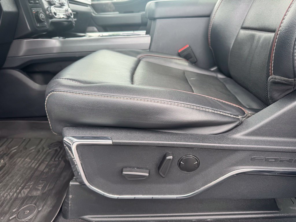 Certified 2024 Ford F250 Lariat w/ Lariat Ultimate Package AWD/4WD image 6