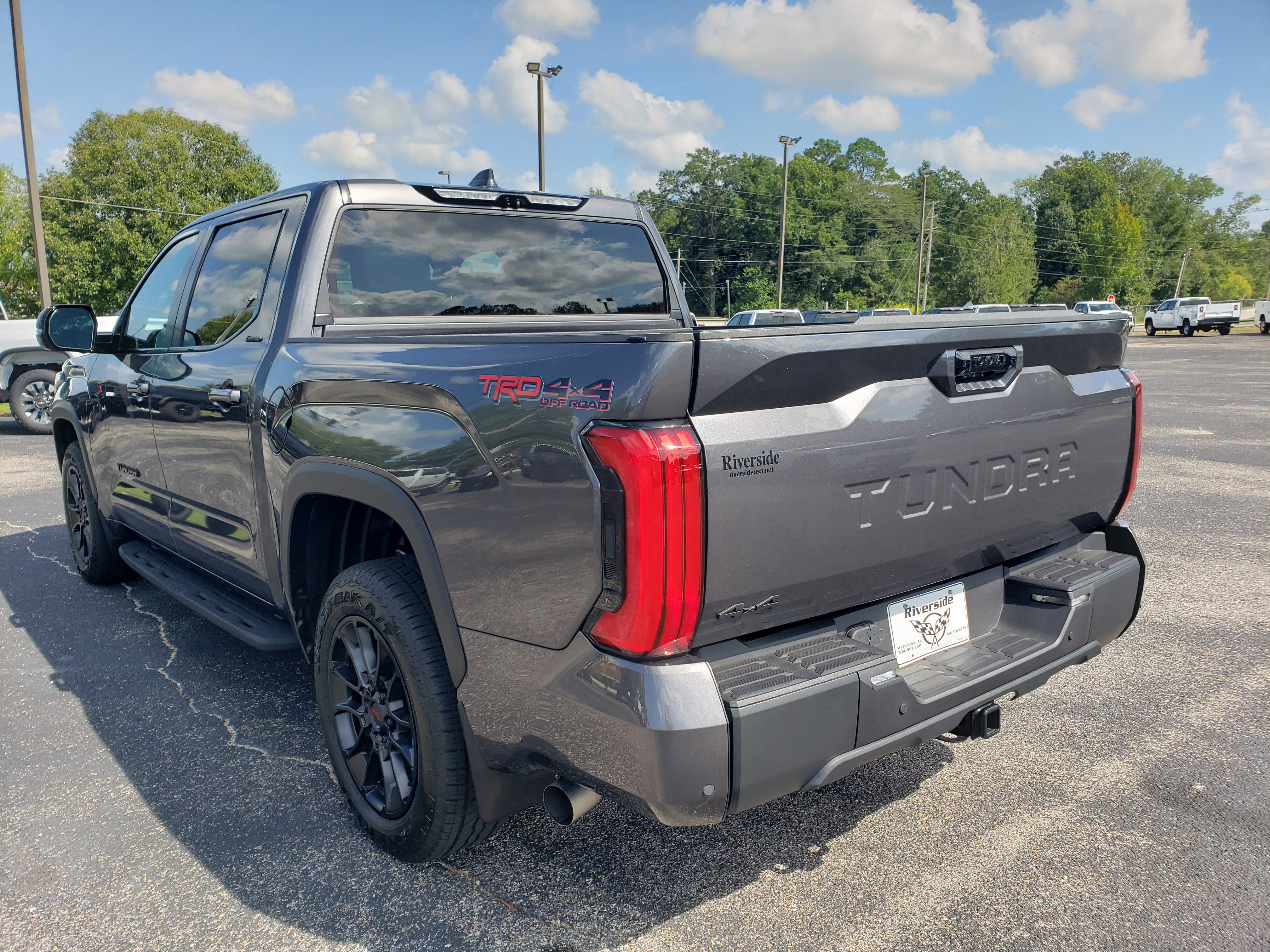 Used 2025 Toyota Tundra Limited w/ TRD Off-Road Package AWD/4WD image 4