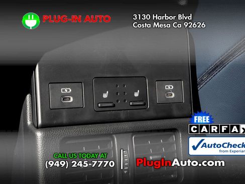 Used 2024 Subaru Solterra Limited image 11