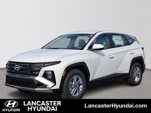 New 2026 Hyundai Tucson SE image 1