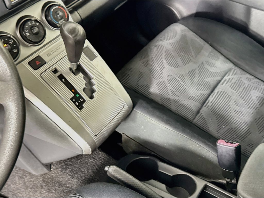 Used 2012 Scion xB FWD image 17